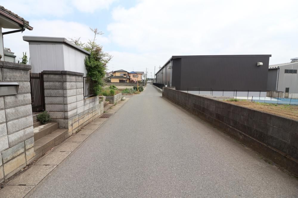 Land for Sale in Koga City, Ibaraki - 1,161 sqm - Thumbnail 4