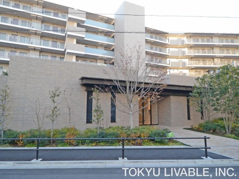 3LDK Apartment for Sale in Funabashi, Chiba – 74.42m2 - Thumbnail 2