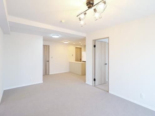 Cosmo Miyamaedaira 4LDK Apartment for Sale in Kawasaki - Thumbnail 4