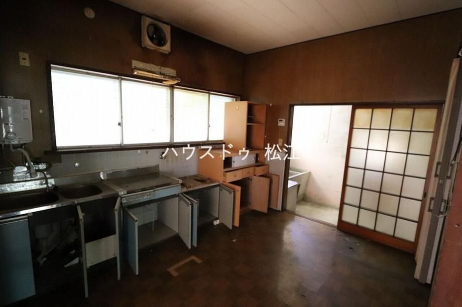 7DK+S Countryside House on 1229m2 Land in Matsue, Shimane - Thumbnail 4