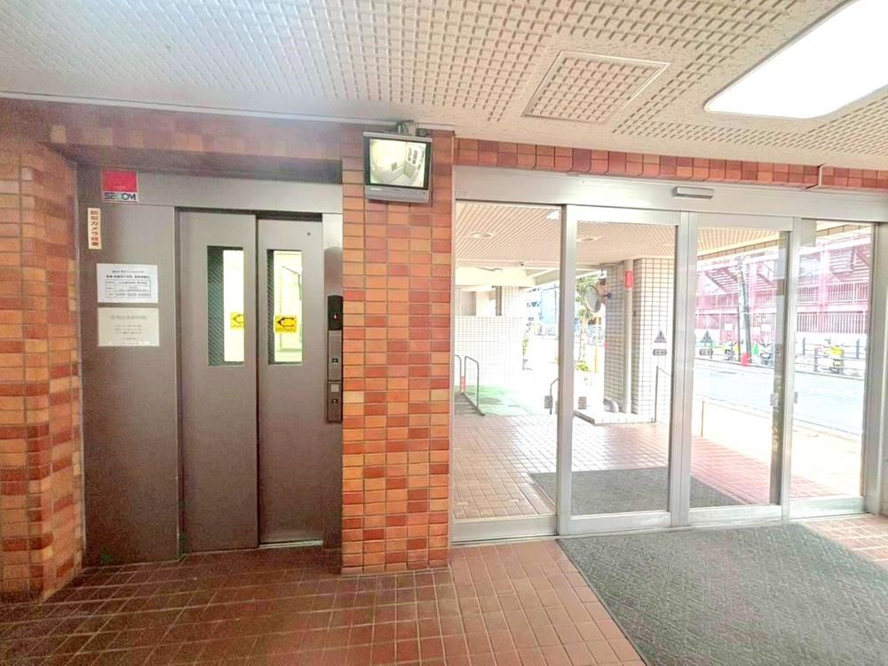 Renovated 3LDK Apartment Near Hon-Atsugi Station, 78m² - Image 1