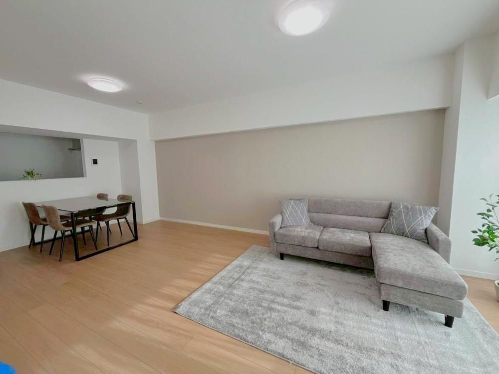 Renovated 3LDK Apartment Near Hon-Atsugi Station, 78m² - Thumbnail 4