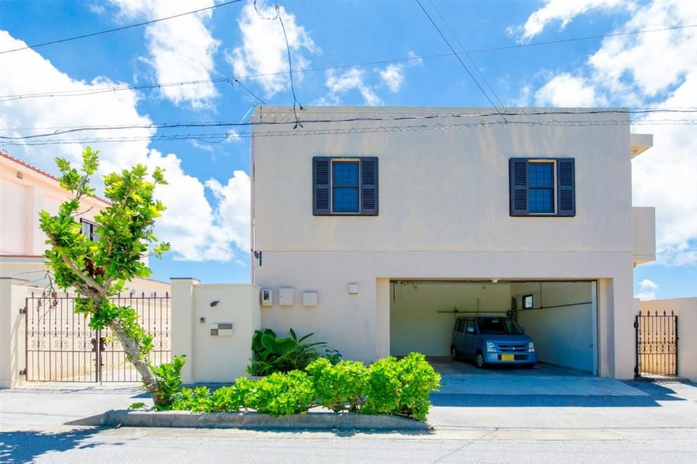 4LDK Ocean View Villa in Miyakojima, Okinawa - 98 Million Yen - Thumbnail 2