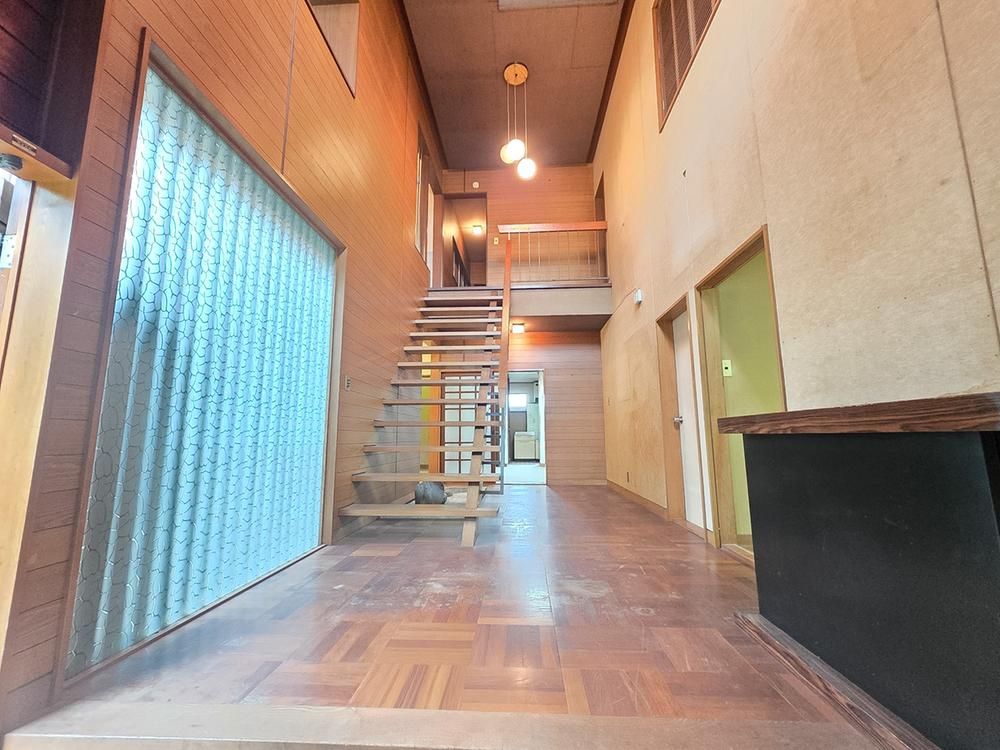 7LDK House with Large Garden for Sale in Hachioji, Tokyo - Thumbnail 4