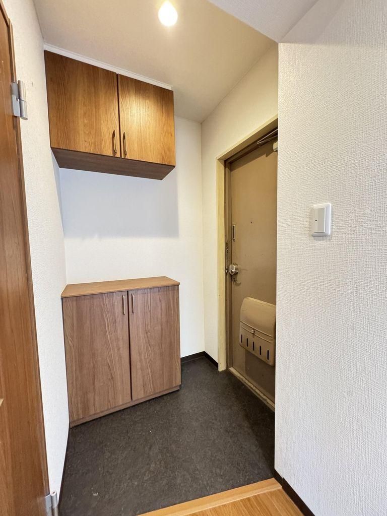 Renovated 1R Apartment in Central Sapporo, Hokkaido - Thumbnail 2