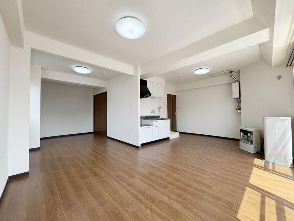 Renovated 1R Apartment in Central Sapporo, Hokkaido - Thumbnail 4