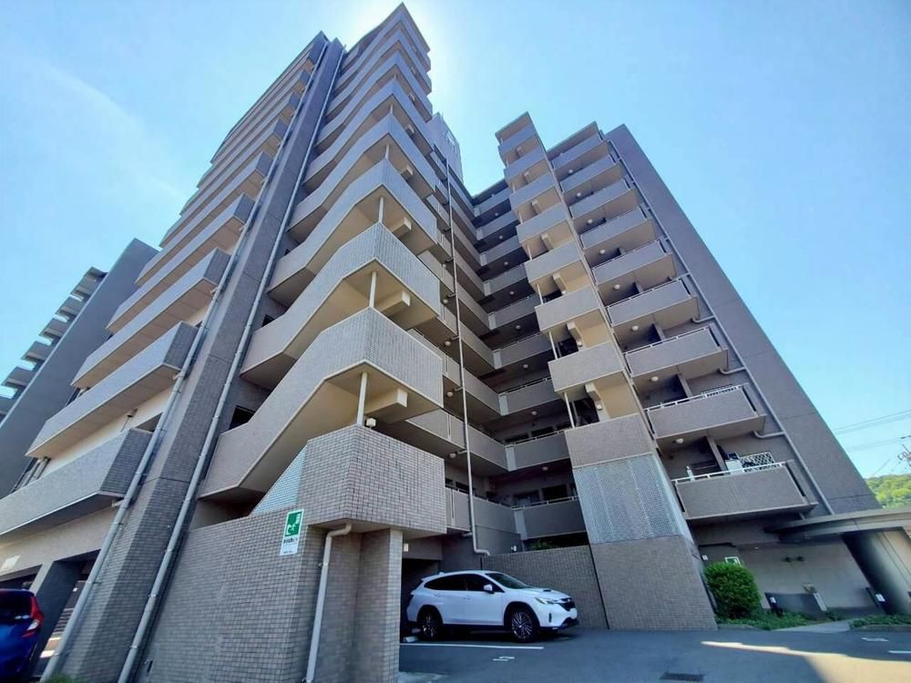 3LDK Apartment for Sale in Kochi City, 70.71m2 - Thumbnail 3