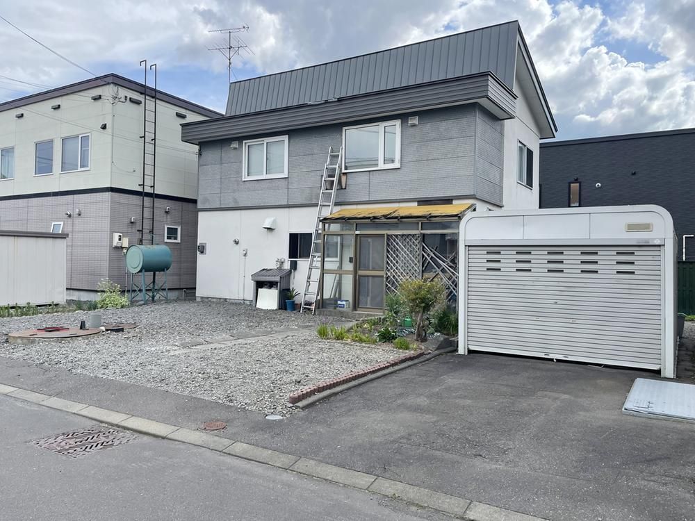 4LDK Pre-owned House in Asahikawa, Hokkaido - 1.7 Million Yen - Thumbnail 2