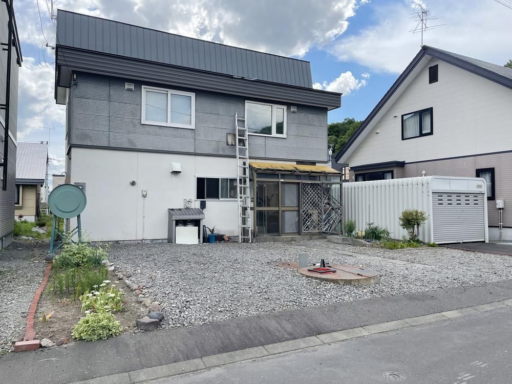 4LDK Pre-owned House in Asahikawa, Hokkaido - 1.7 Million Yen - Thumbnail 3