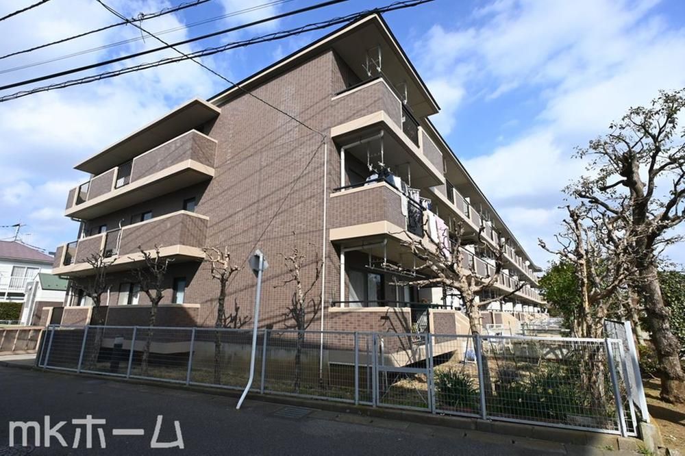 3LDK Apartment for Sale in Kashiwa, Chiba - 74.76m² - Thumbnail 2