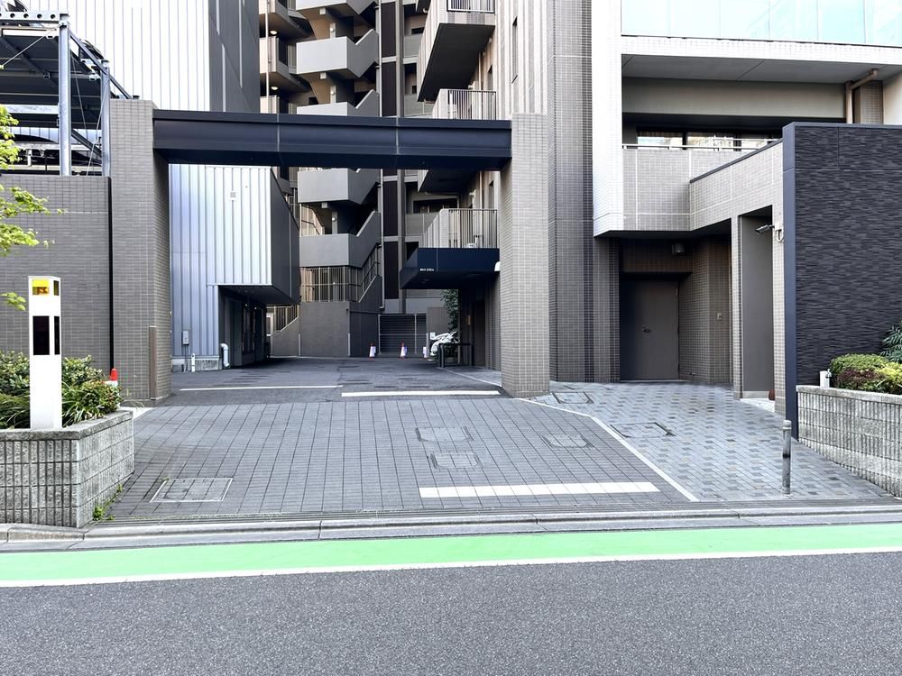 3LDK Apartment for Sale in Urawa Ward, Saitama - Thumbnail 3