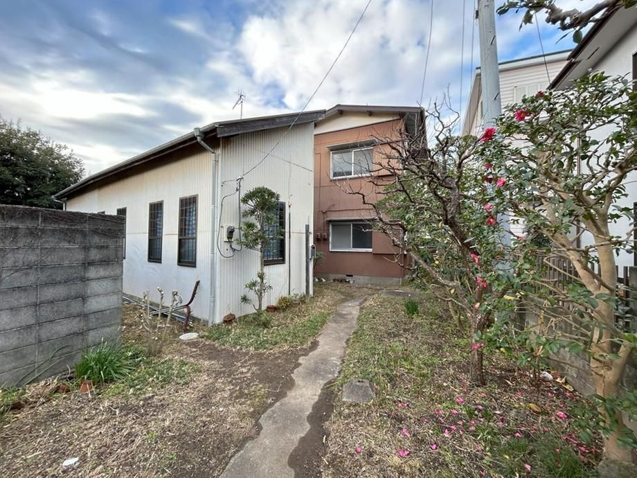 Building Land for Sale in Hayama, Kanagawa – 360 sqm - Image 1