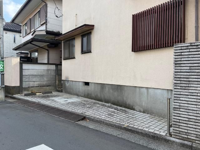 Land for Sale in Setagaya, Tokyo - 160.92 sqm Corner Lot - Thumbnail 3