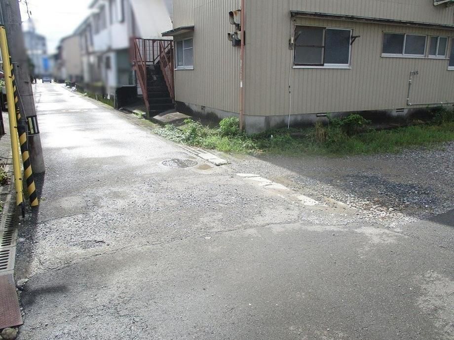 Land for Sale in Takashima-cho, Kochi City - 148.51 sqm - Thumbnail 2