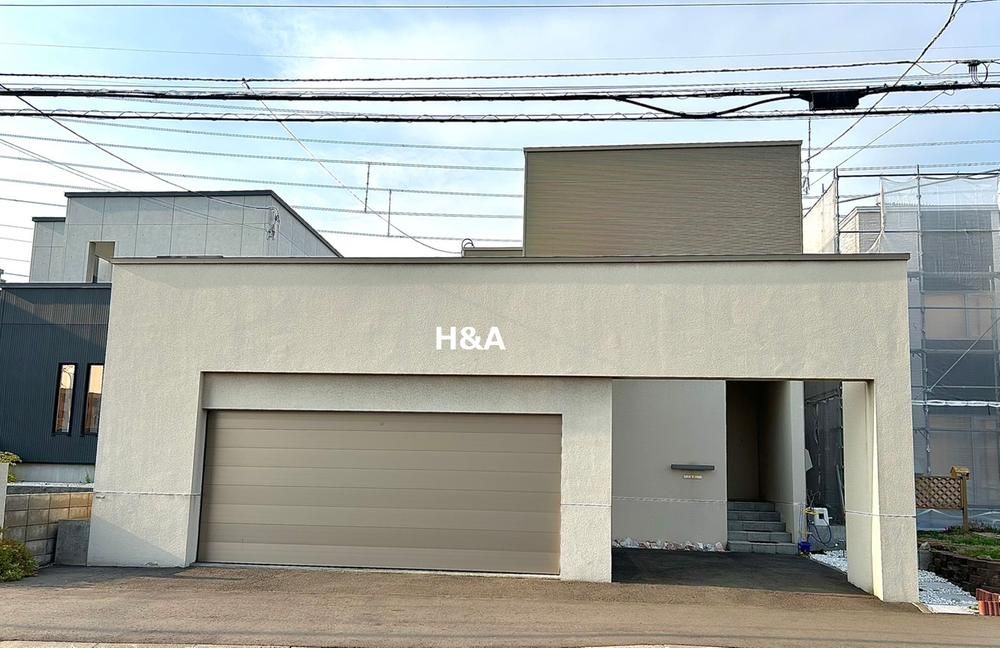 4LDK Detached House for Sale in Teine-ku, Sapporo - Thumbnail 2