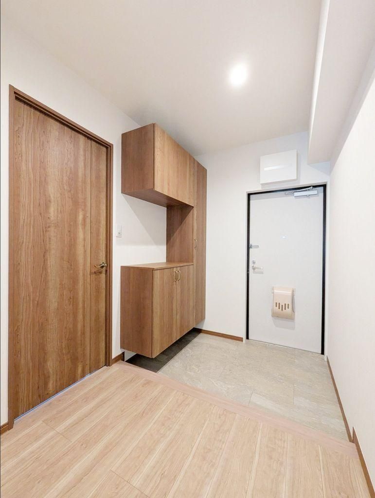 Renovated 2LDK Apartment in Funabashi, Chiba - 71.43m² - Image 1