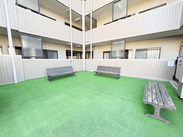 Apartment for Sale in Aoba-ku, Sendai, Miyagi - Thumbnail 3
