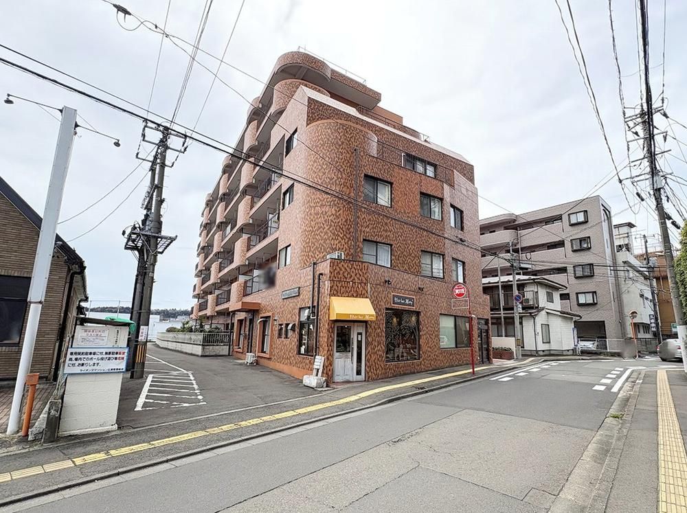 Spacious 5DK Apartment for Sale in Sendai Aoba Ward - Thumbnail 2