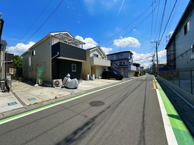 3LDK Detached House for Sale in Kita-ku, Saitama City - Thumbnail 2
