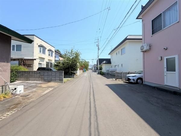 312 sqm Land for Sale in Kita-ku, Sapporo, Hokkaido - Thumbnail 2