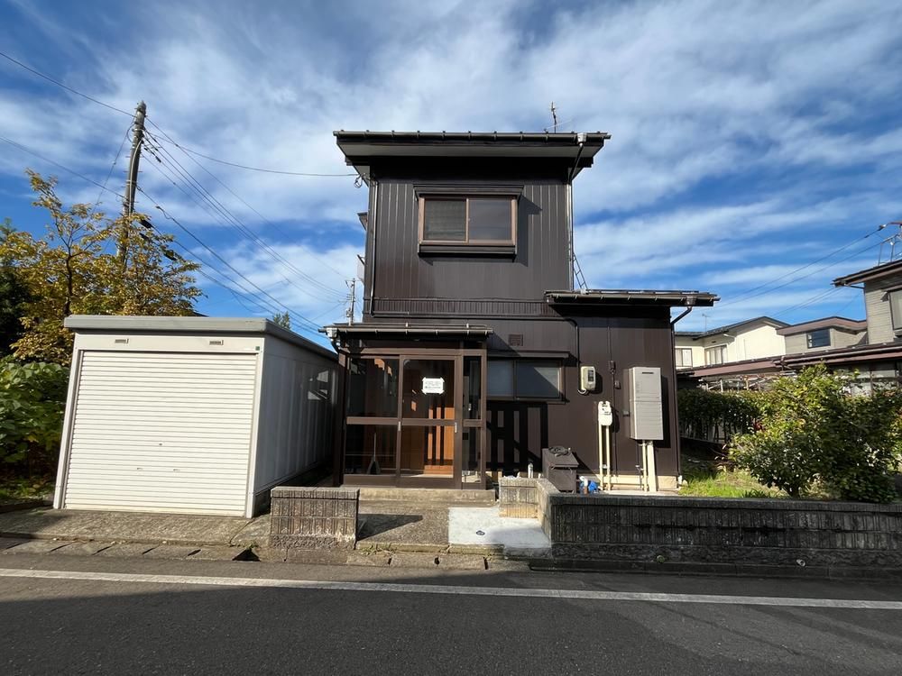 Renovated 3LDK House in Joetsu, Niigata - 92.74m2 - Thumbnail 4