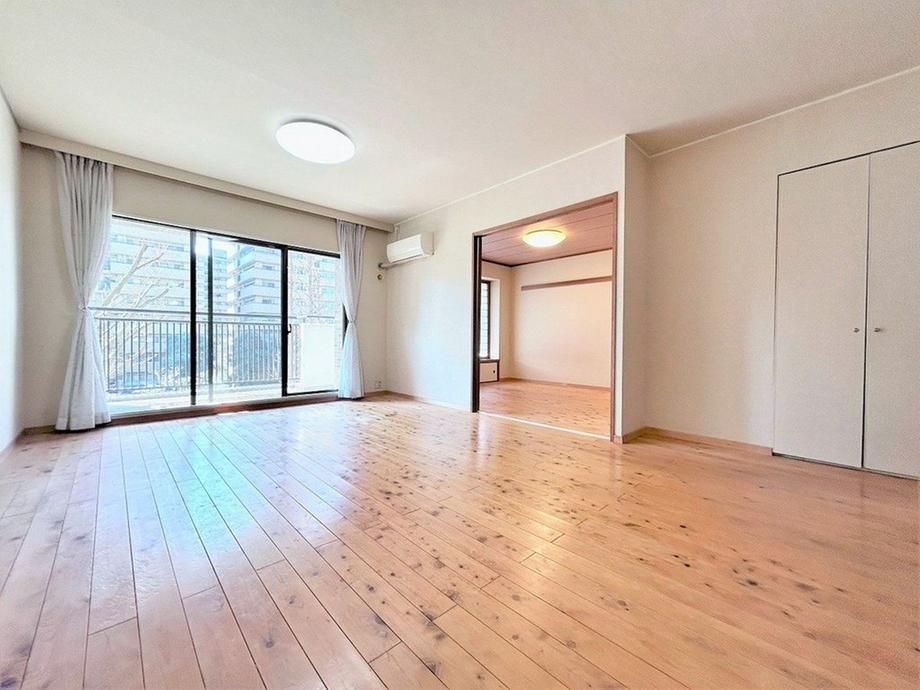3LDK Apartment for Sale in Izumi-ku, Yokohama - 85.97m2 - Thumbnail 4