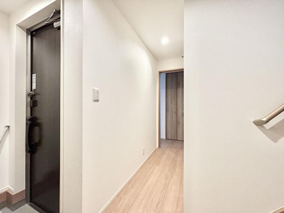 4LDK Detached House for Sale in Isogo-ku, Yokohama, 96.41 sqm - Thumbnail 2