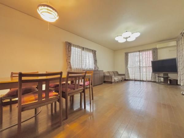 5LDK House for Sale in Kashiwa, Chiba - 126.5m2 - Thumbnail 3
