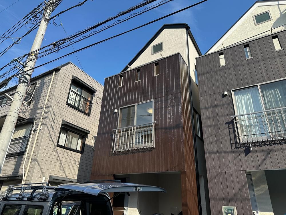 Detached 3DK House in Kawasaki Saiwai Ward, Kanagawa - Thumbnail 2