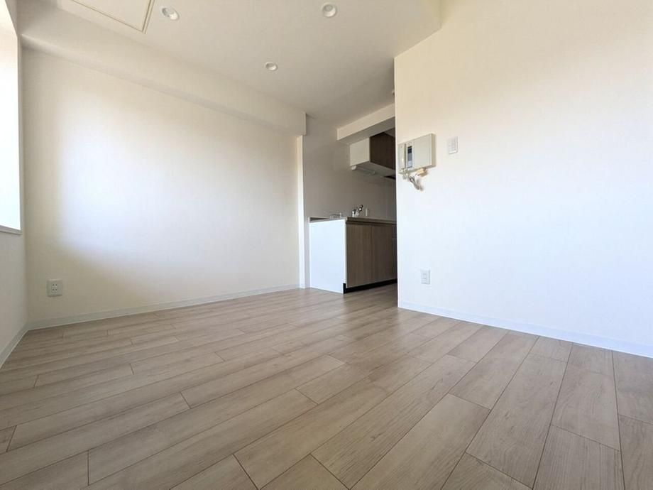 Fully Renovated 3LDK Apartment for Sale in Otaru, Hokkaido - Thumbnail 3