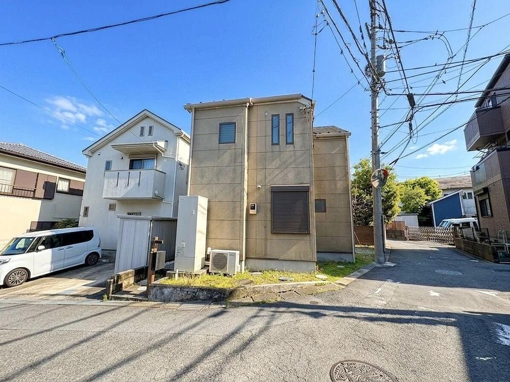 4LDK Renovated House in Minami Tsukushino, Machida - Thumbnail 2
