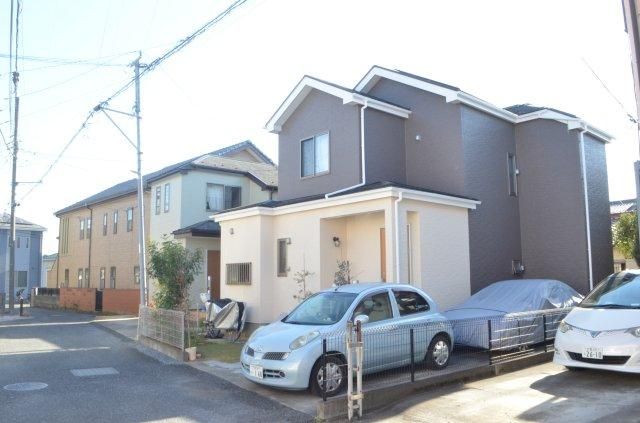 4LDK House for Sale in Nishi-ku, Saitama City with Solar Power - Thumbnail 3