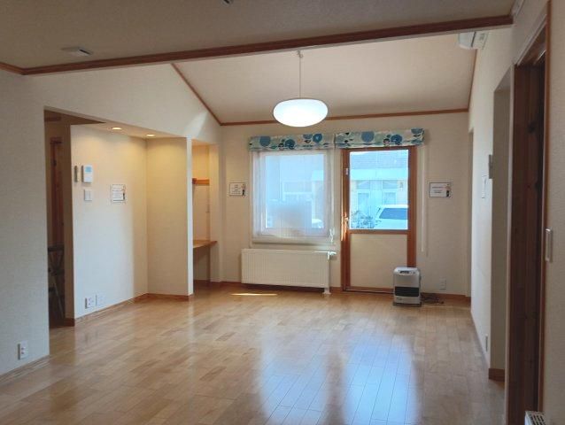3LDK House for Sale in Kushiro, Hokkaido - 79.93 sqm - Thumbnail 4