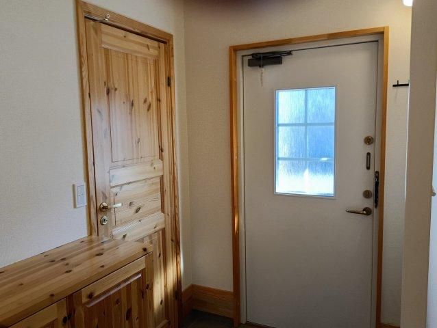 3LDK House for Sale in Kushiro, Hokkaido - 79.93 sqm - Thumbnail 2