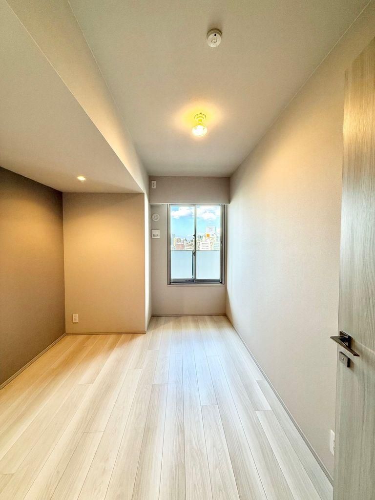2LDK Apartment for Sale in Kita-ku, Osaka at The Park House Osaka Umeda Tower - Thumbnail 4