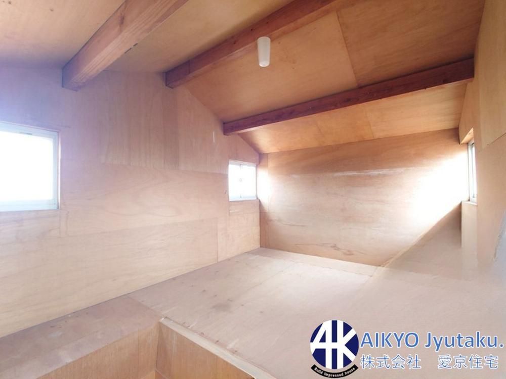 4LDK Detached House for Sale near Kamikatsura Station, Kyoto - Thumbnail 2