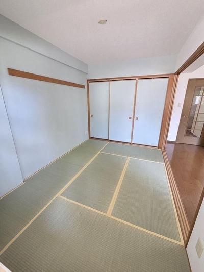 3LDK Renovated Apartment for Sale in Higashi-ku, Sapporo — Bathroom, Higashi, Hokkaido