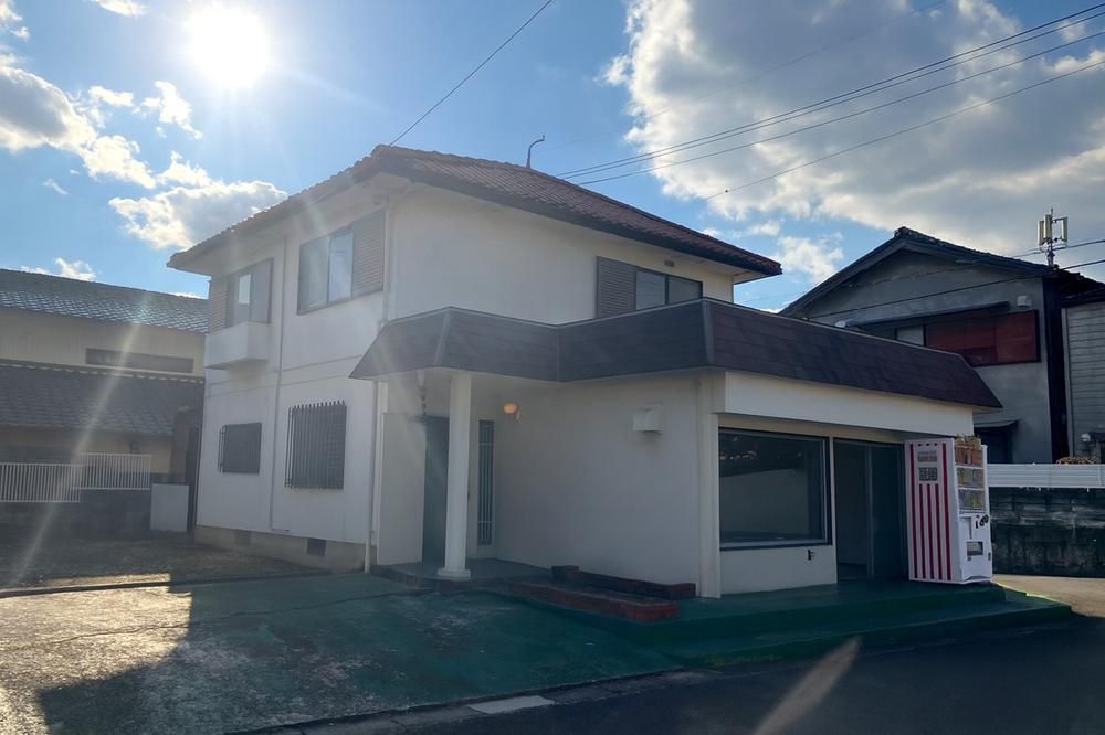 5DK House for Sale in Yokkaichi City, Mie Prefecture - Thumbnail 2