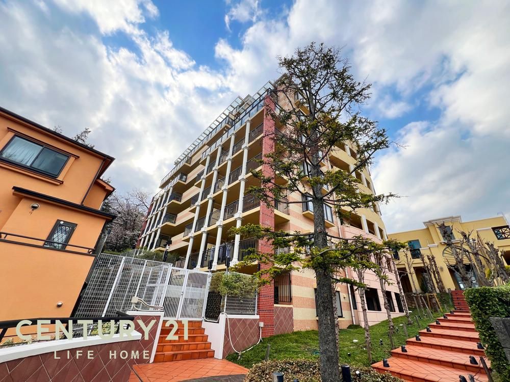 3LDK Apartment for Sale in Nagatsuta, Yokohama - Thumbnail 2