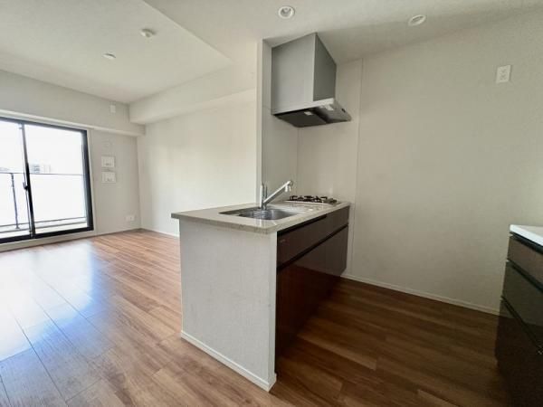 1LDK Apartment for Sale in Nagoya, Aichi - 37.55m2 - Thumbnail 4