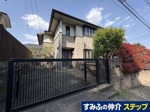 4LDK House for Sale in Tama City, Tokyo – 158m² - Thumbnail 3