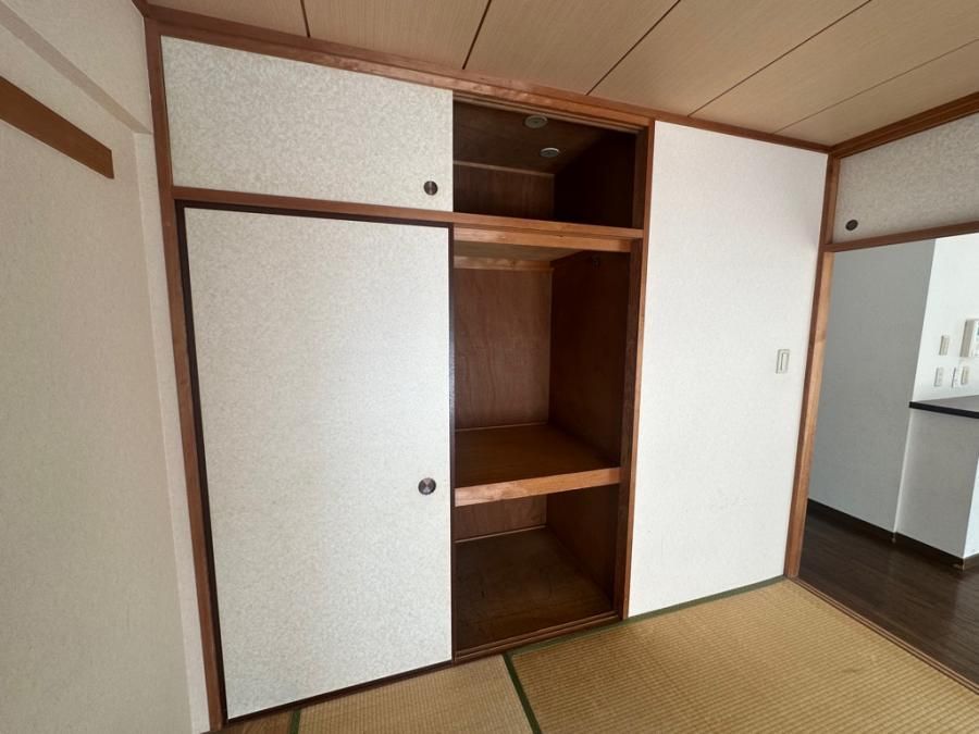 3LDK Apartment for Sale in Narashino, Chiba - 70.94m2 - Thumbnail 4