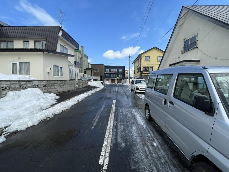 197.75 sqm Building Plot in Teine, Sapporo - 13 million yen - Thumbnail 2
