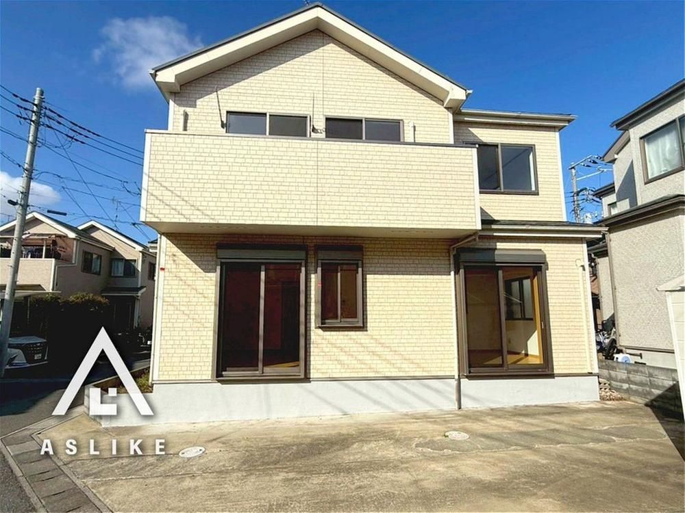 Renovated 3LDK House for Sale in Matsudo City, Chiba - Thumbnail 2