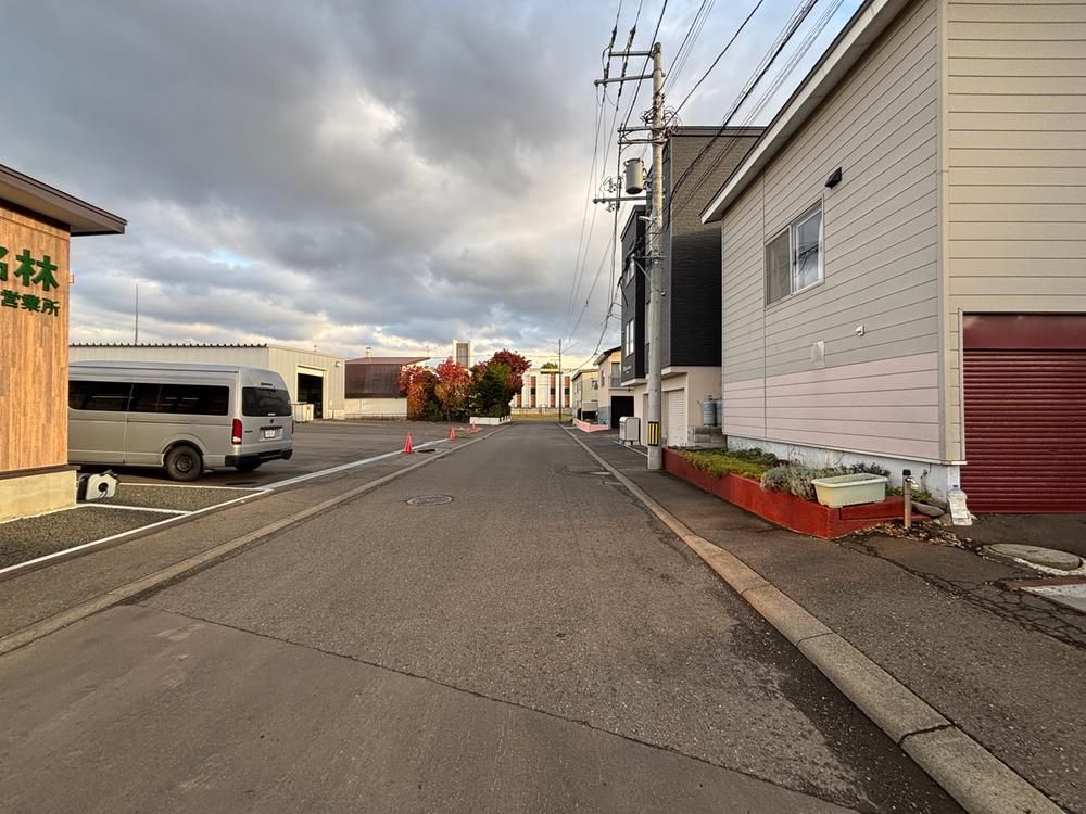 196m2 Land for Sale in Quiet Shiroishi Ward, Sapporo - Thumbnail 4