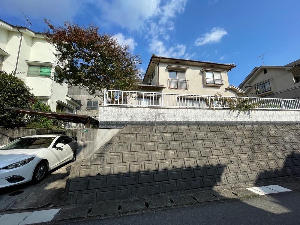 6DK Resale House in Higashihiroshima, 307sqm Land - Thumbnail 3
