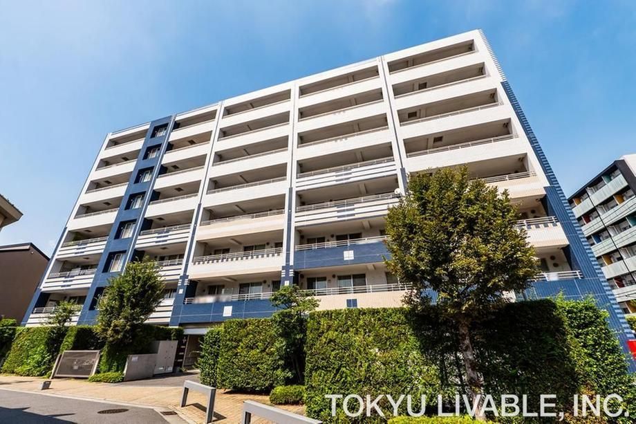 2LDK Apartment for Sale in Nakahara-ku, Kawasaki - Thumbnail 2