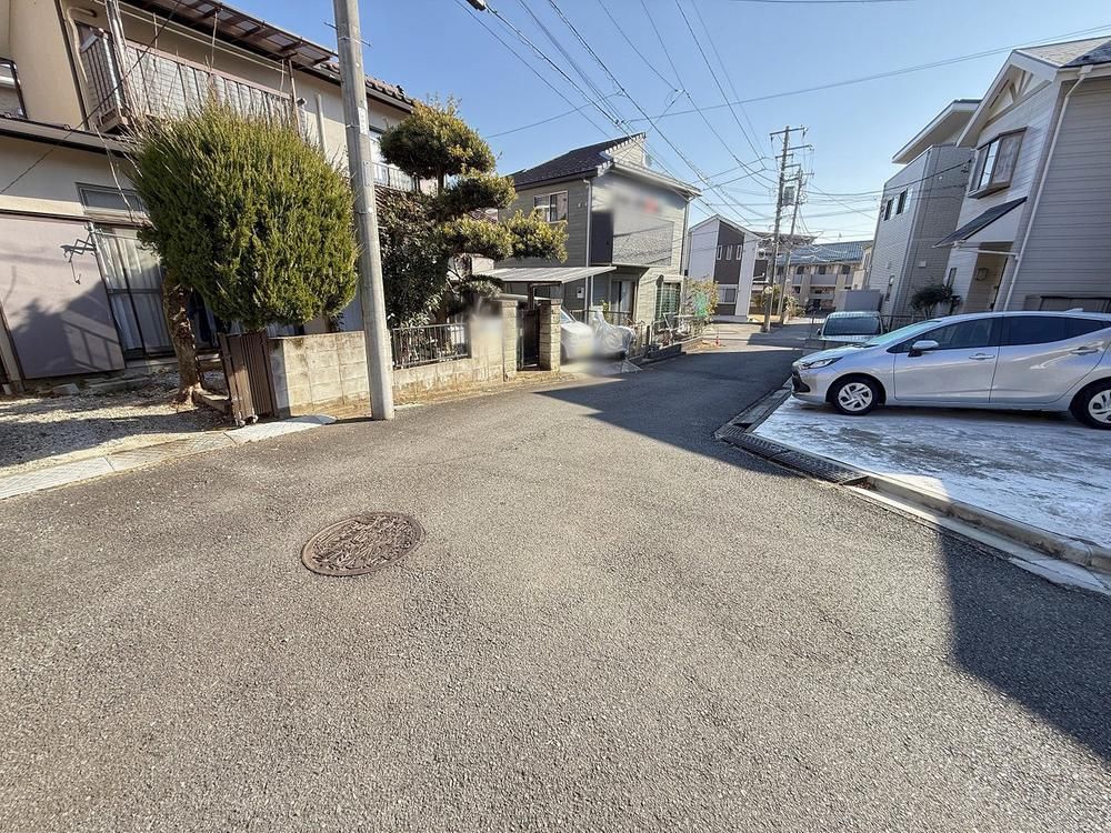 4LDK House for Sale in Hachioji, Tokyo with Garden & Solar - Thumbnail 3