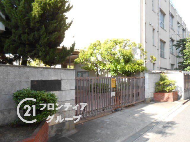 5K House for Sale Near Kami Station, Osaka | 2600万円 - Thumbnail 2