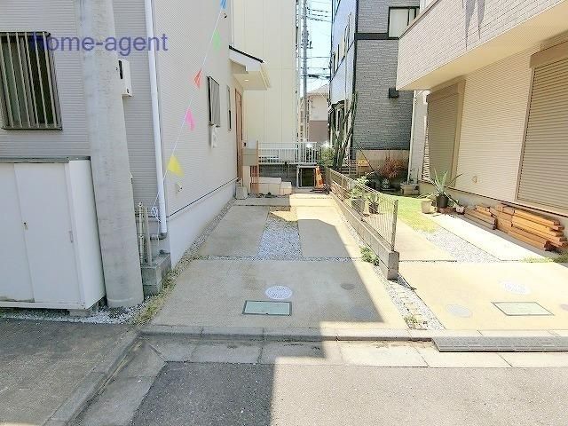 Renovated 4LDK House Near Kita-Yono Station, Saitama - Thumbnail 4